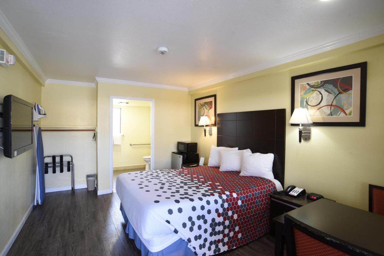 Morro Bay Beach Inn Esterno foto